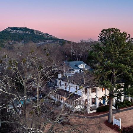 Stone Mountain Manor Bed & Breakfast Exterior photo